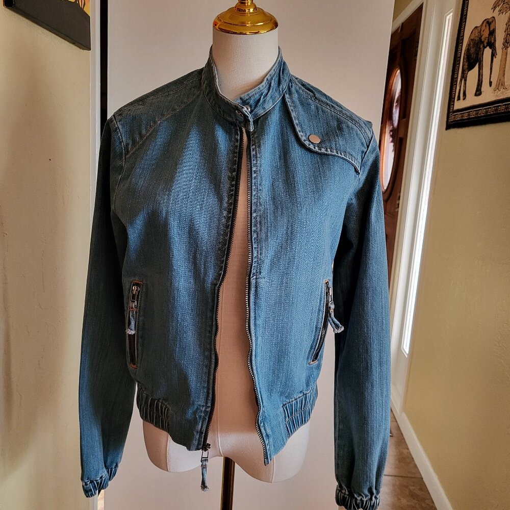Levi's Denim Jacket VTG Size M